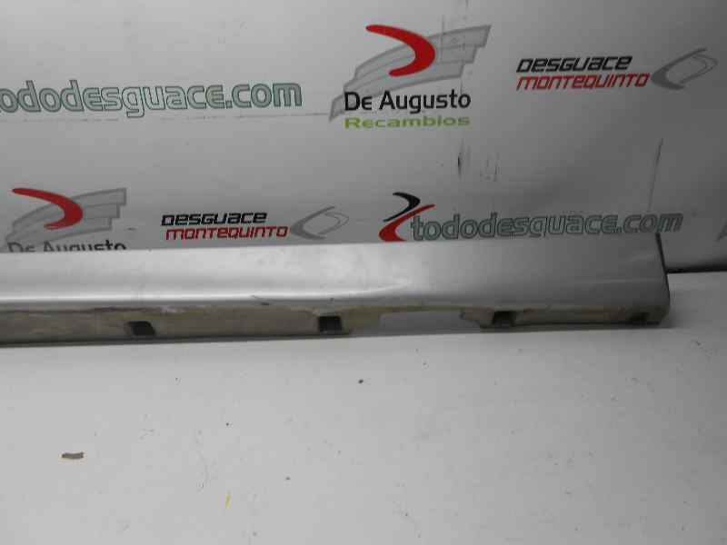 FALDON LATERAL NISSAN PRIMERA BERLINA (P11) Básico