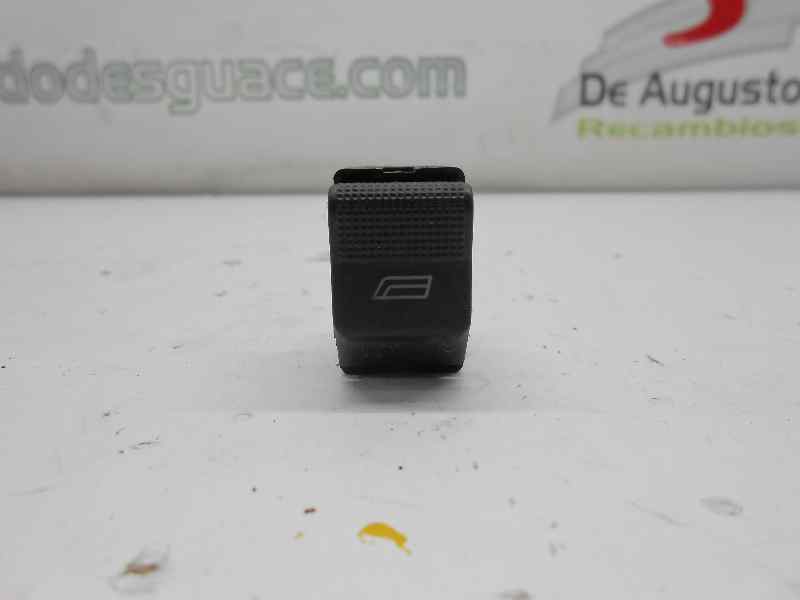 MANDO ELEVALUNAS DELANTERO DERECHO SEAT IBIZA (6K1) Signo