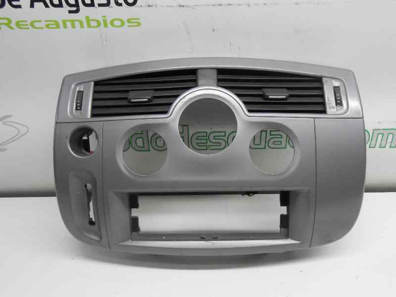 REJILLA AIRE CENTRAL RENAULT SCENIC II 1.5 dCi Diesel