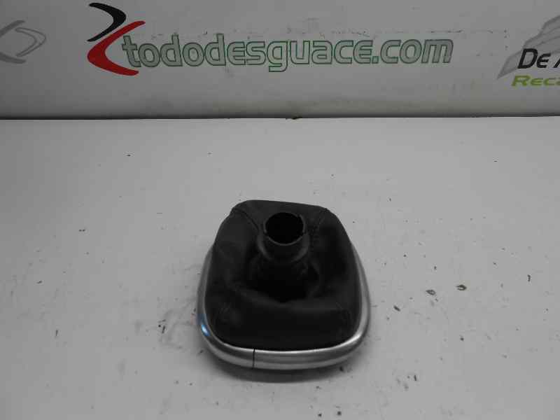GUARNECIDOS PALANCA CAMBIO RENAULT SCENIC II 1.5 dCi Diesel