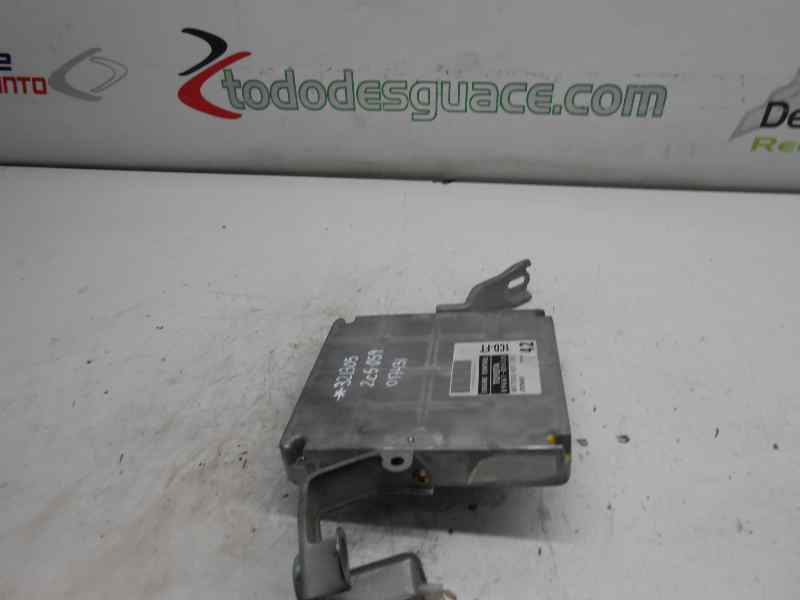 CENTRALITA MOTOR UCE TOYOTA AVENSIS BERLINA (T 22) 2.0 D4-D Luna (4-ptas.)
