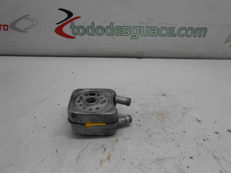 ENFRIADOR ACEITE MOTOR VOLKSWAGEN POLO (9N3) Advance