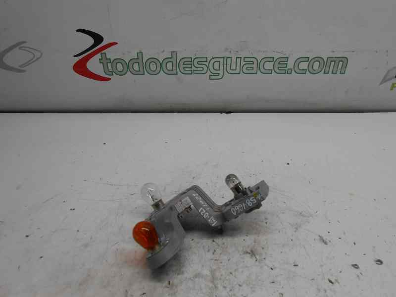PORTALAMPARAS TRASERO IZQUIERDO TOYOTA AURIS Luna+