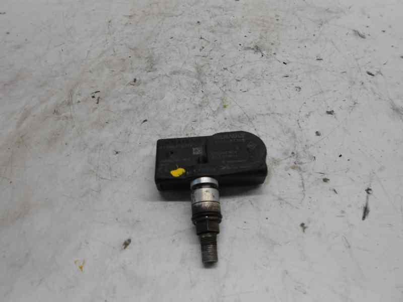 VARIOS RENAULT MEGANE II CLASSIC BERLINA Confort Authentique