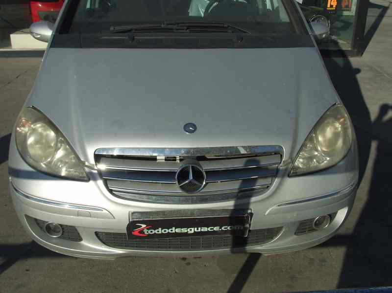 MERCEDES CLASE A (W169) A 200 CDI  A-Edition Motor 2,0 Ltr. - 103 kW CDI CAT