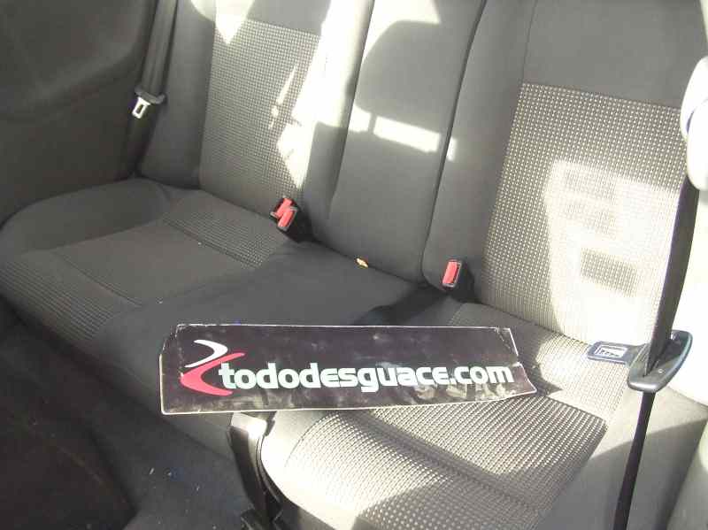 VOLKSWAGEN POLO BERLINA (6N2) Trendline Motor 1,9 Ltr. - 47 kW Diesel