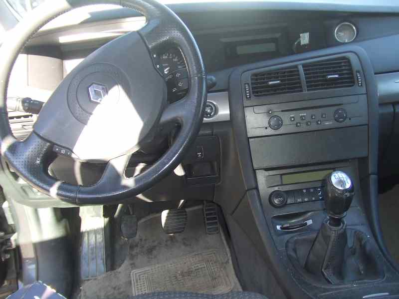 RENAULT VEL SATIS (BJ0) Grand Confort Motor 2,2 Ltr. - 110 kW dCi Turbodiesel