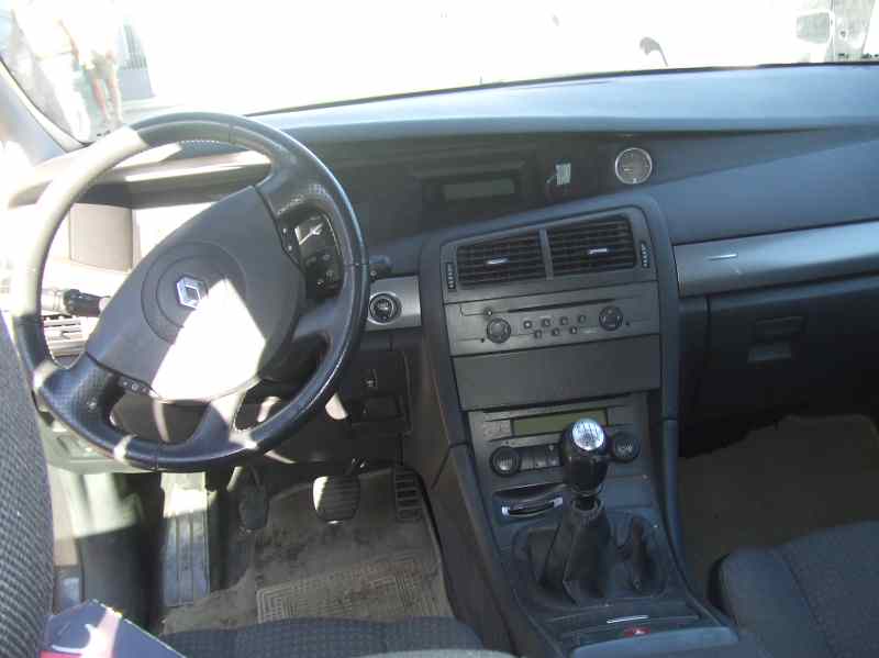 RENAULT VEL SATIS (BJ0) Grand Confort Motor 2,2 Ltr. - 110 kW dCi Turbodiesel