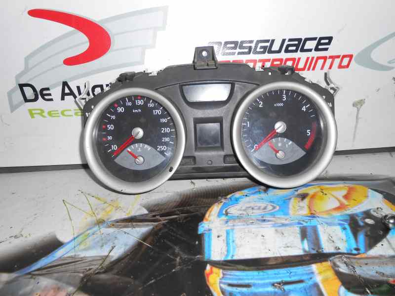 CUADRO INSTRUMENTOS RENAULT MEGANE II BERLINA 5P Confort Authentique