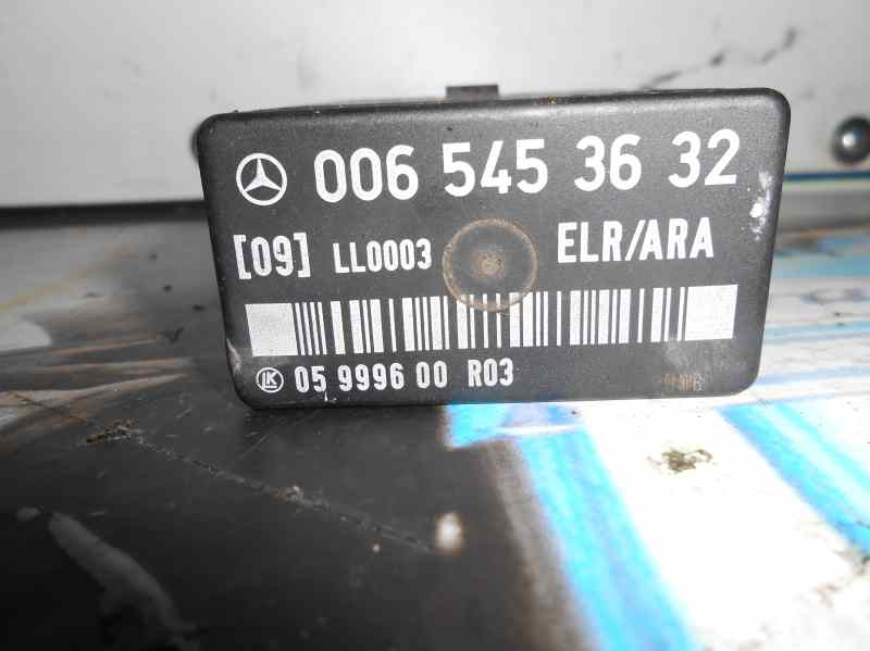 RELE MERCEDES CLASE E (W124) FAMILIAR TE-24 300 (124.091)