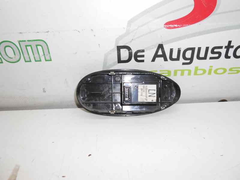 MANDO ELEVALUNAS DELANTERO DERECHO MG ROVER SERIE 75 (RJ) 2.0 CDTi Classic