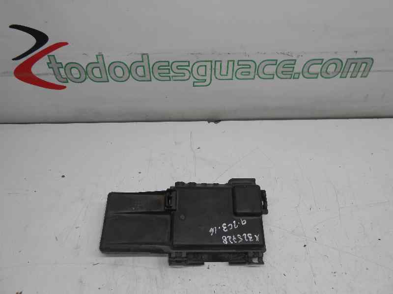 CAJA RELES / FUSIBLES AUDI A3 (8L) 1.9 TDI Ambiente