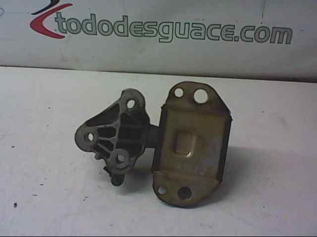 SOPORTE MOTOR SUPERIOR DERECHO RENAULT CLIO II FASE II (B/CB0) Authentique
