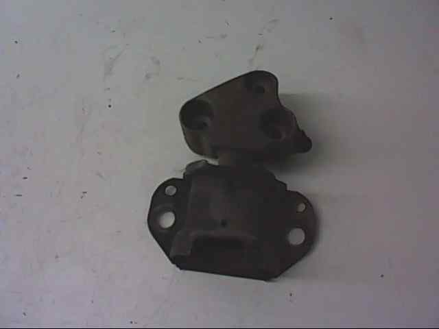 SOPORTE MOTOR SUPERIOR DERECHO RENAULT CLIO II FASE II (B/CB0) Authentique