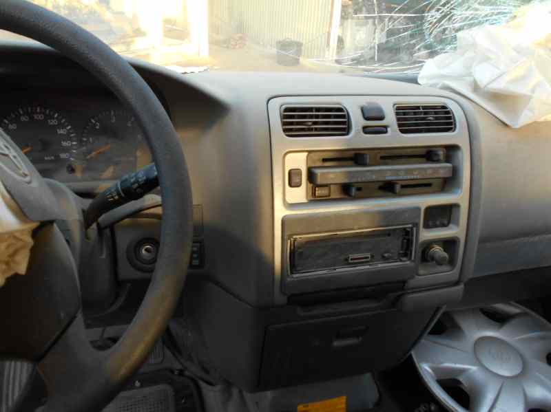 TOYOTA HI-ACE ('96->) HiAce    Combi 9 - plazas TD Motor 2,5 Ltr. - 70 kW Turbodiesel