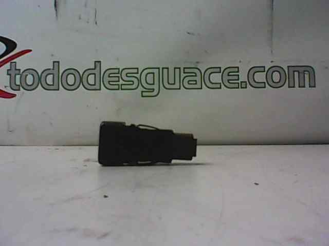 VARIOS PEUGEOT 206 BERLINA XS