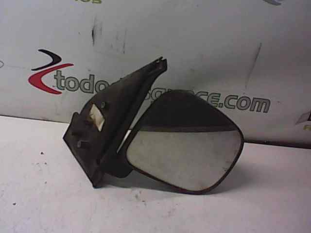 RETROVISOR DERECHO NISSAN VANETTE CARGO 2.3 D (75 CV) 5 velocidades