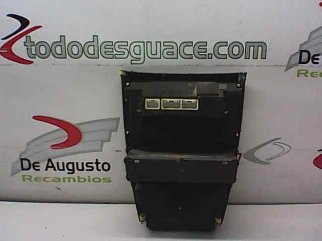 CENICERO TOYOTA COROLLA (E12) 1.4 D-4D Luna Compact