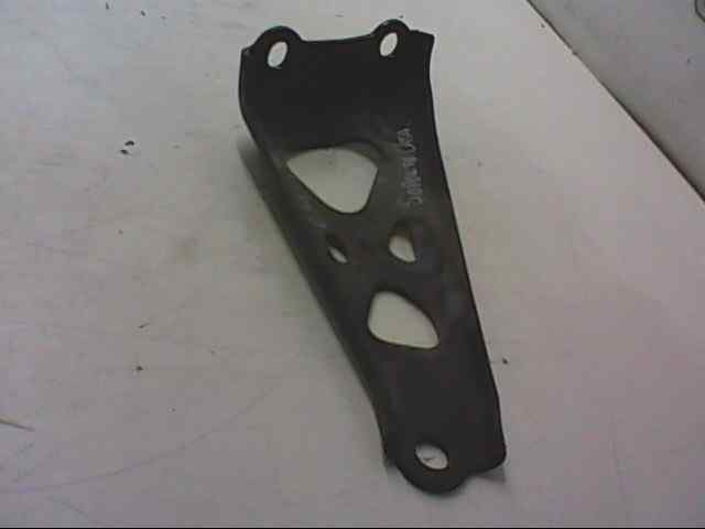 SOPORTE TOYOTA YARIS (KSP9/SCP9/NLP9) Básico