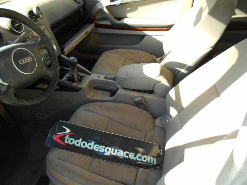 AUDI A3 (8P) 2.0 FSI Ambiente Motor 2,0 Ltr. - 110 kW 16V FSI
