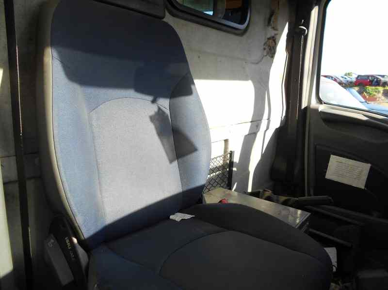 IVECO DAILY CAJA CERRADA (2006 =>) Caja cerrada 35S... batalla 3000 Motor 2,3 Ltr. - 100 kW Diesel