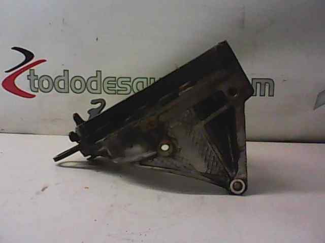SOPORTE BOMBA INYECCION PEUGEOT 807 SV