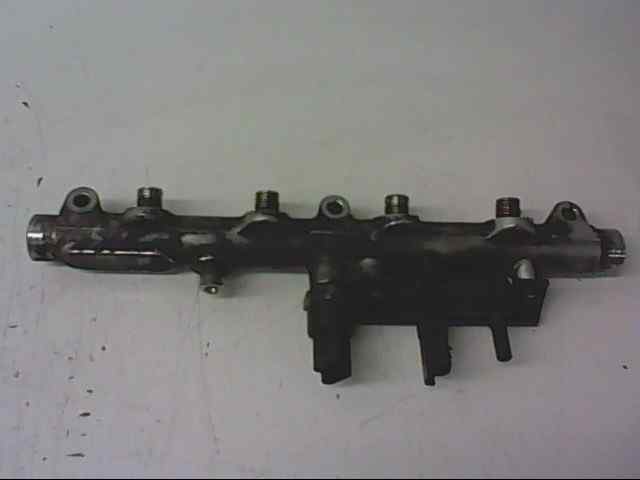 RAMPA INYECCION PEUGEOT 807 SV
