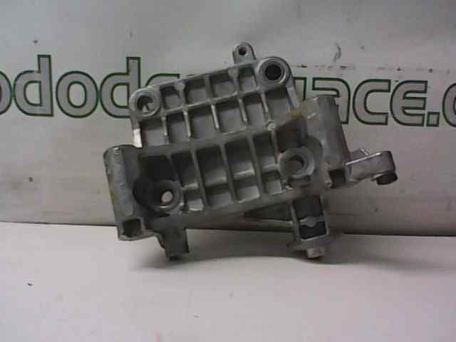 SOPORTE ALTERNADOR AUDI Q5 (8R) *