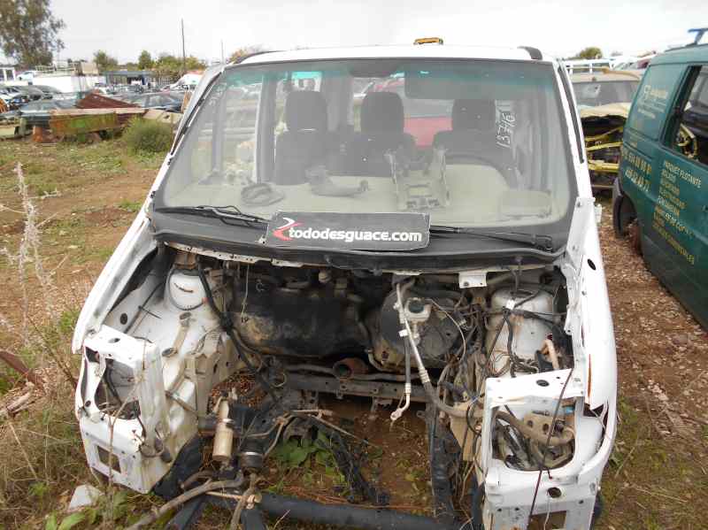 MERCEDES VITO (W638) CAJA CERRADA *