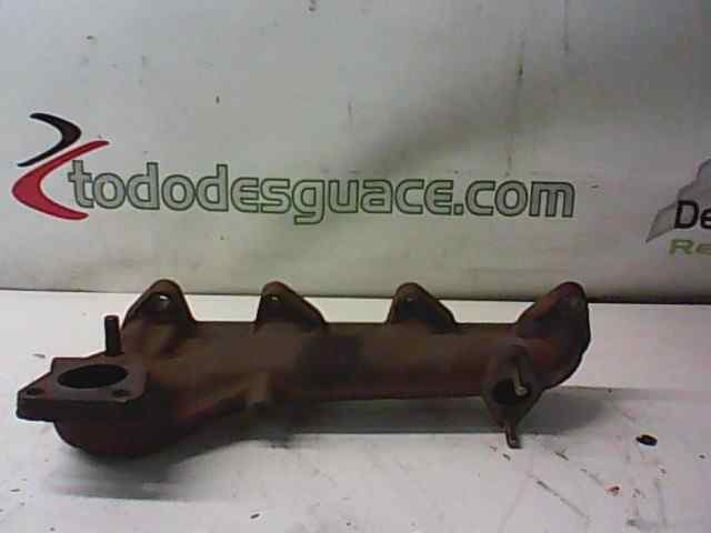 COLECTOR ESCAPE TOYOTA COROLLA (E11) *