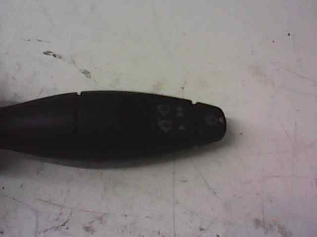 MANDO LIMPIA FORD FOCUS BERLINA (CAK) *