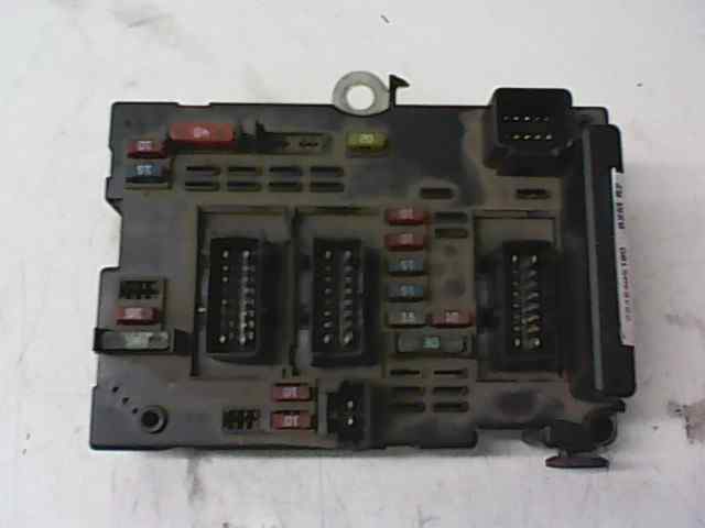 CAJA RELES / FUSIBLES PEUGEOT 307 BREAK / SW (S1) BREAK XR