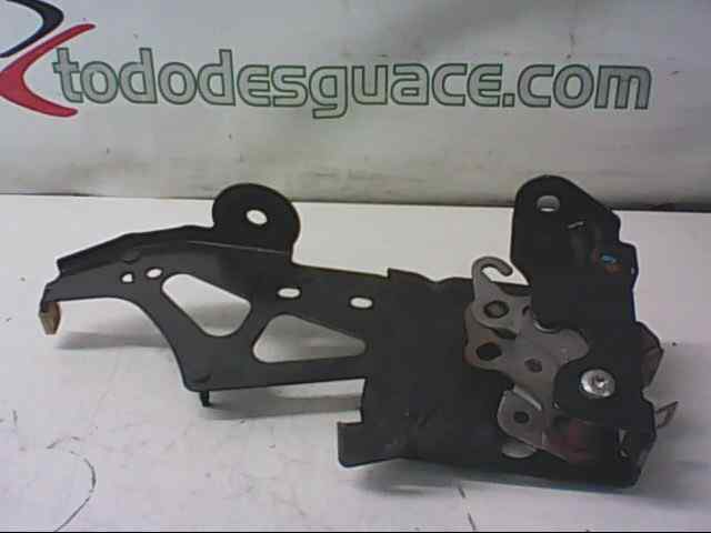 SOPORTE PEDAL RENAULT SCENIC II Confort Authentique