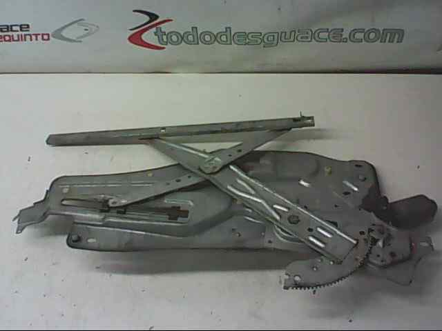 ELEVALUNAS TRASERO DERECHO RENAULT LAGUNA (B56) 1.9 dTi Carminat (A)