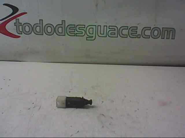 INTERRUPTOR PARE RENAULT CLIO II FASE II (B/CB0) Authentique