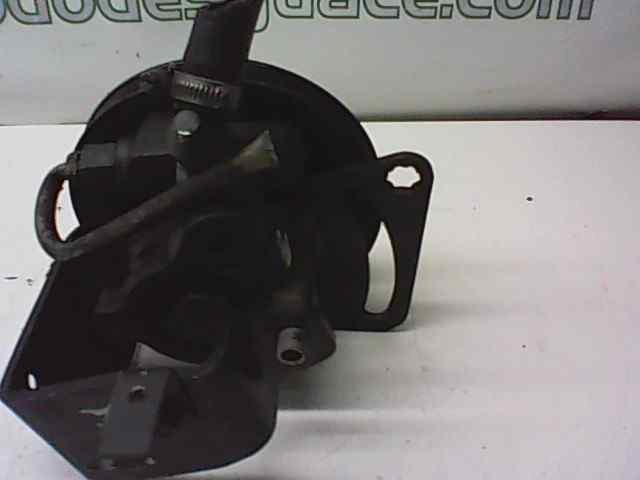 BOMBA DIRECCION FORD TRANSIT BUS 1995 Tourneo   2.5  GLX