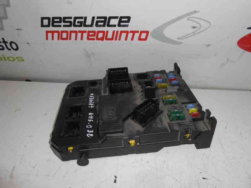 CAJA RELES / FUSIBLES RENAULT LAGUNA II (BG0) Dynamique