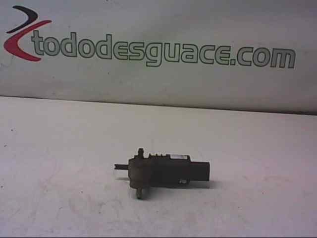 MOTOR AGUA LIMPIA VOLKSWAGEN GOLF IV BERLINA (1J1) Advance