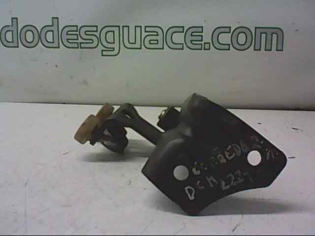 BISAGRA PUERT LATERAL DERECHA MERCEDES MB 100 D CAJA CERRADA / COMBI Combi I    (BM 631.333/343)