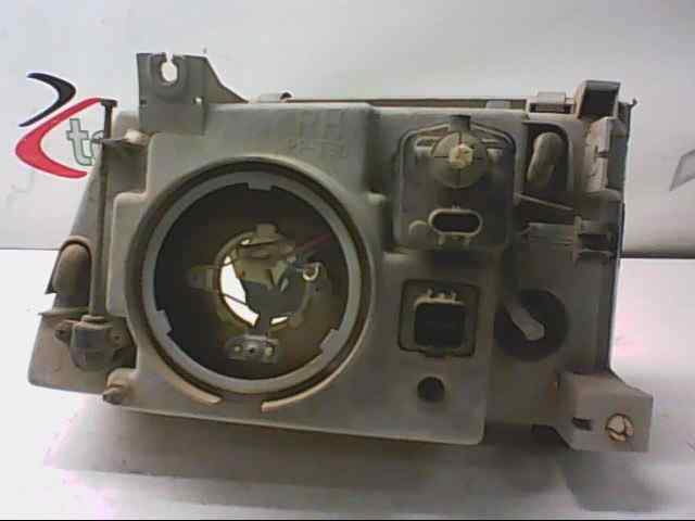 FARO DERECHO MITSUBISHI GALLOPER (HYUNDAI) 2.5 TD (5-ptas.)