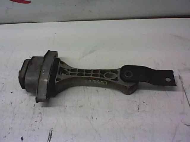 SOPORTE CAMBIO VOLKSWAGEN GOLF IV BERLINA (1J1) Advance