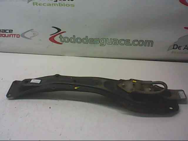 PUENTE DELANTERO TOYOTA COROLLA (E12) 1.4 D-4D Luna Compact