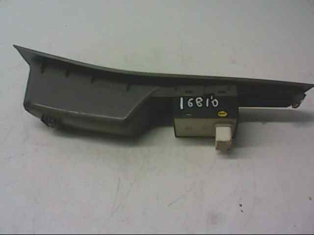 MANDO ELEVALUNAS DELANTERO DERECHO DAEWOO LACETTI SE