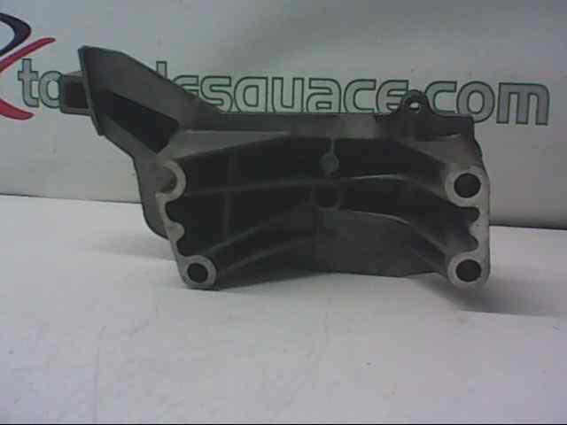 SOPORTE MOTOR SEAT IBIZA (6L1) Cool