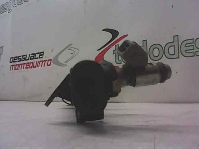 RAMPA INYECCION VOLKSWAGEN POLO BERLINA (6N1) Air