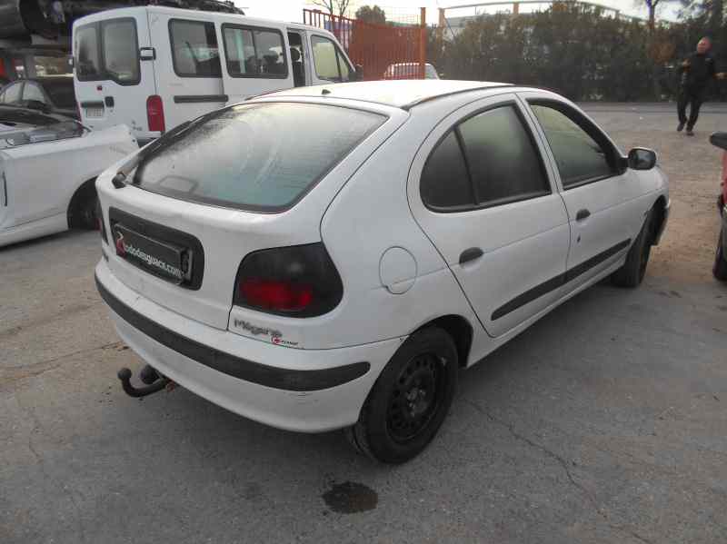 RENAULT MEGANE I BERLINA HATCHBACK (BA0) 1.9 dTi Alize Motor 1,9 Ltr. - 72 kW dTi Diesel CAT