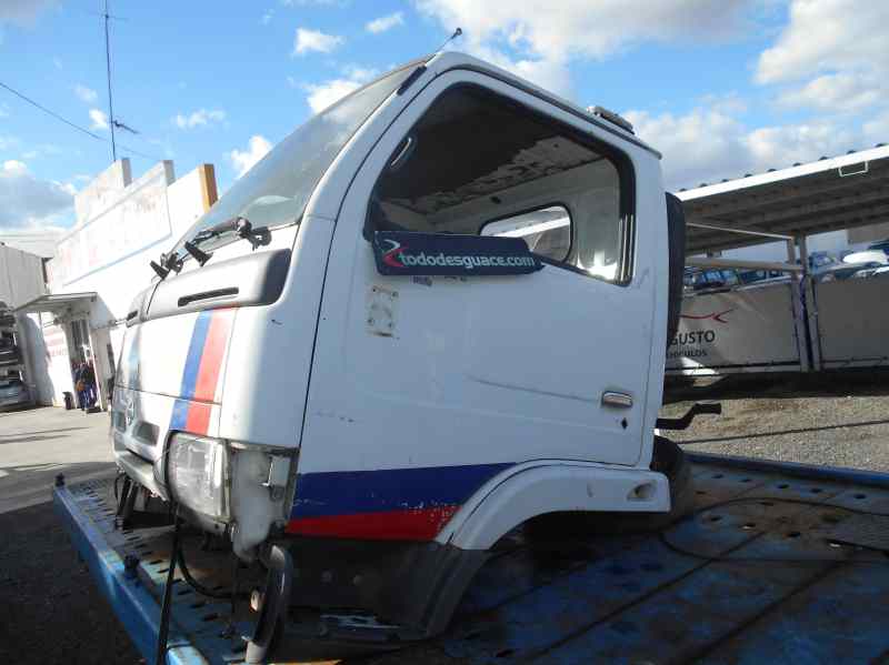NISSAN CABSTAR * 2953