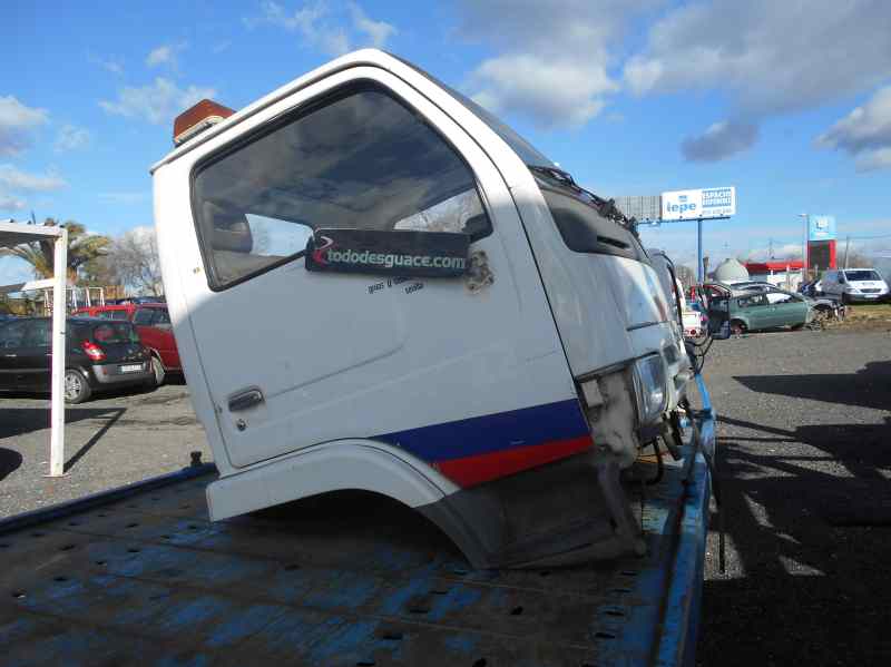 NISSAN CABSTAR * 2953