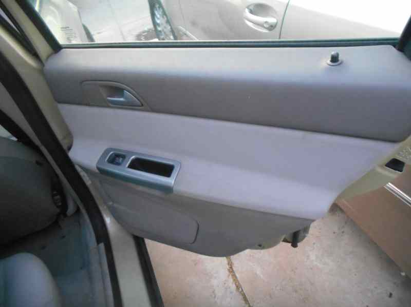 VOLVO V50 FAMILIAR 2.0 D Kinetic Motor 2,0 Ltr. - 100 kW Diesel CAT
