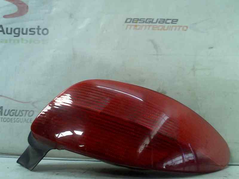 PILOTO TRASERO DERECHO PEUGEOT 206 BERLINA X-Line